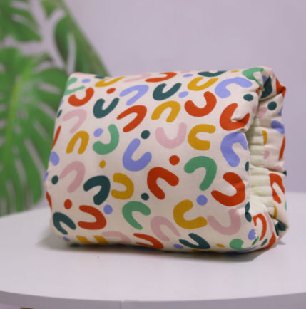 Parent Travel Saver Bundle – Portable Bottle Warmer & Hip Seat Carrier + Free Gift